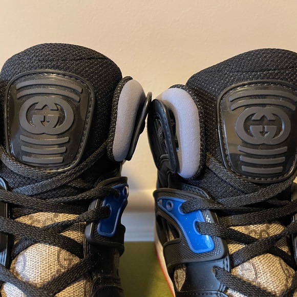 GUCCI Black Demetra - Picture 10 of 10